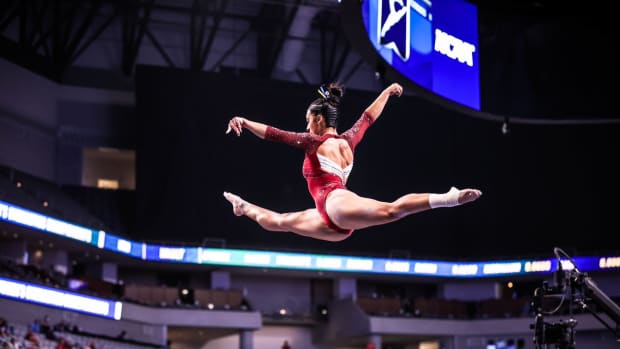 Luisa Blanco at 2022 NCAA semifinals